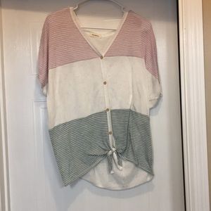 Flowy tie front top